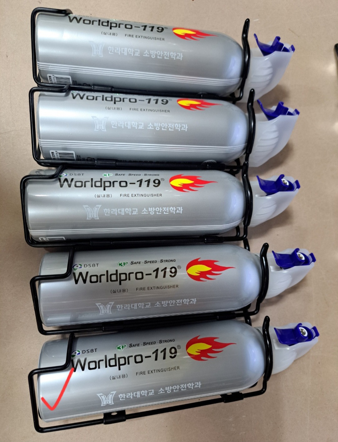 F120251113044250.jpg